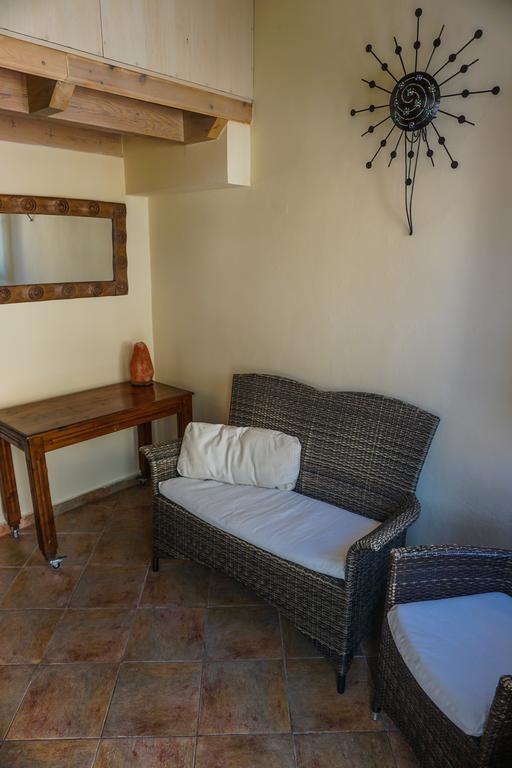 Dolichi Studio Samos Town Bagian luar foto