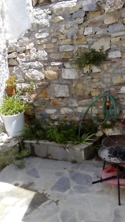 Dolichi Studio Samos Town Bagian luar foto